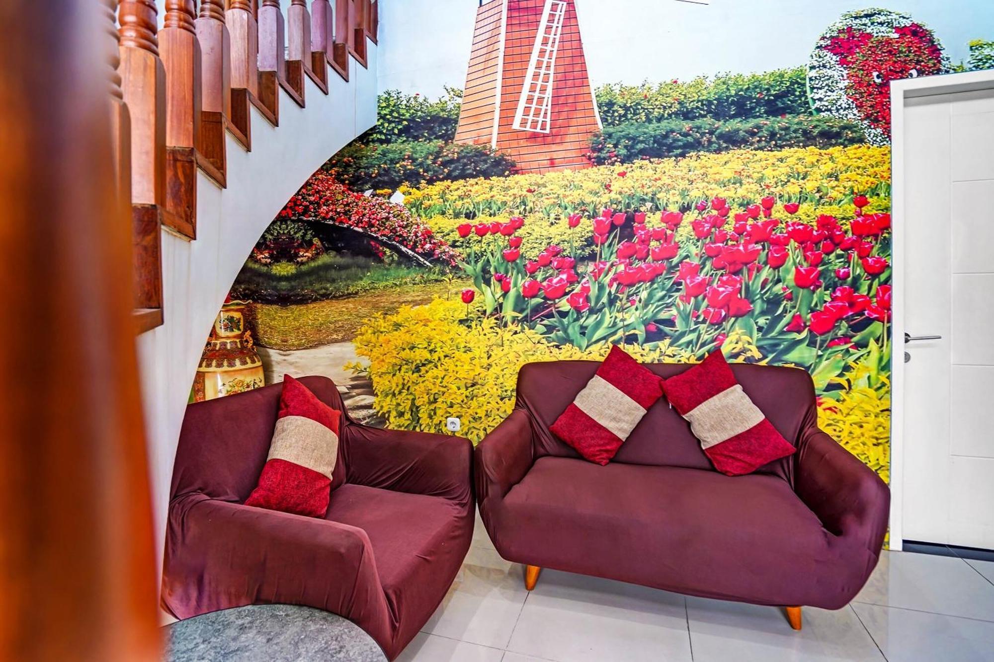 Capital O 90888 Bintang Diponggo Residence 수라바야 외부 사진