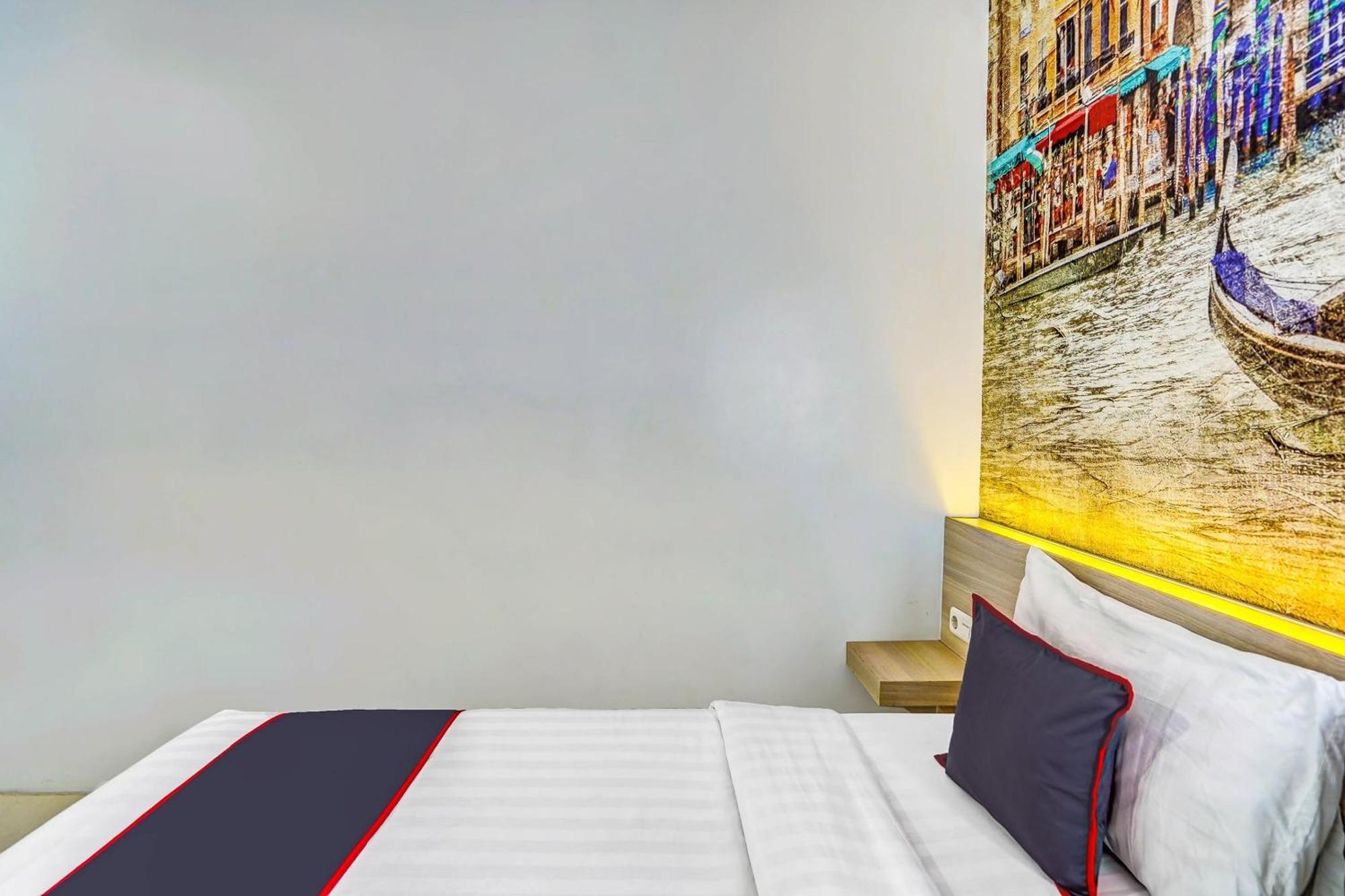 Capital O 90888 Bintang Diponggo Residence 수라바야 외부 사진